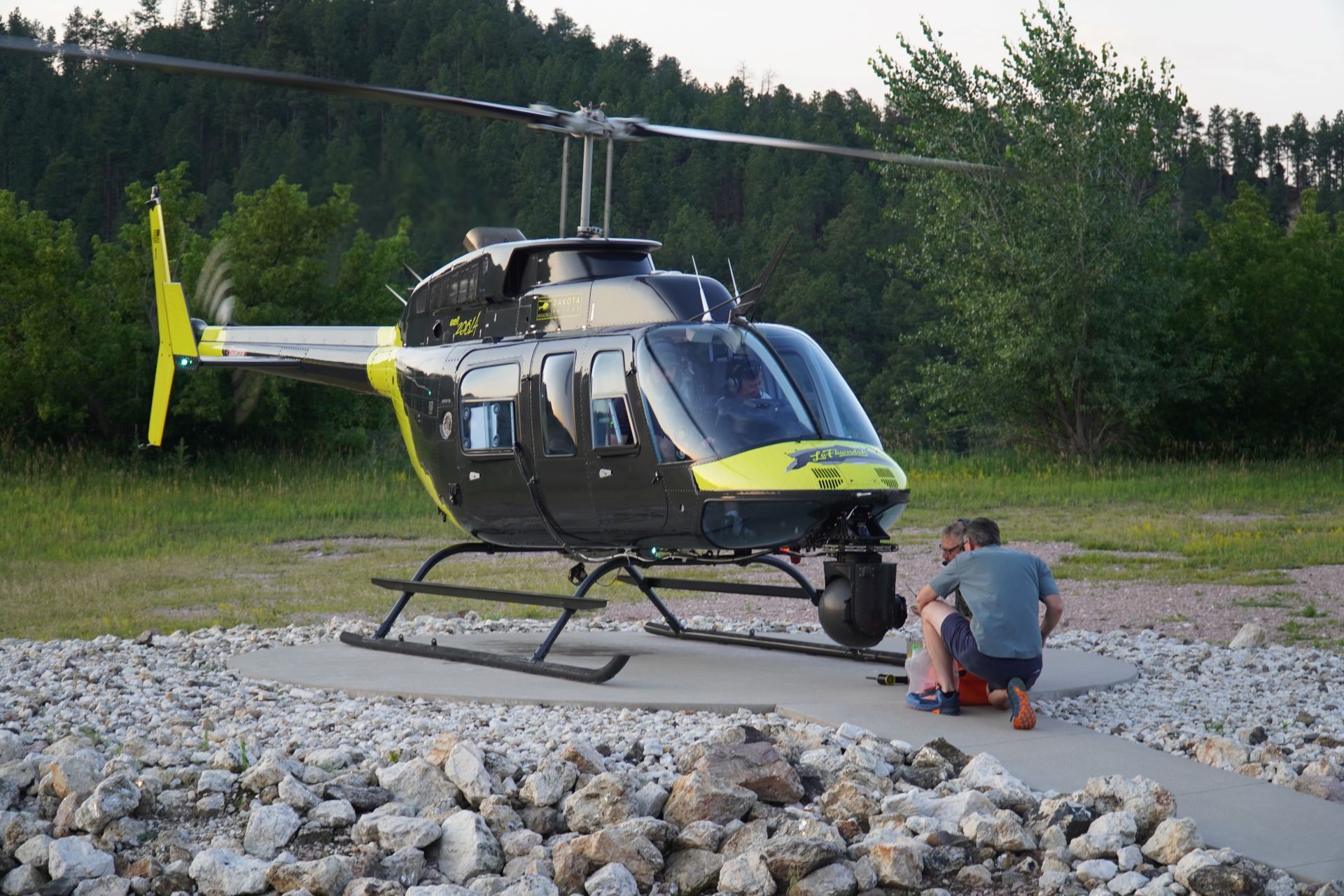 HelicopterforFilmingSoarinAcrossAmerica | The Main Street Mouse Helicopter for filming soarin across america