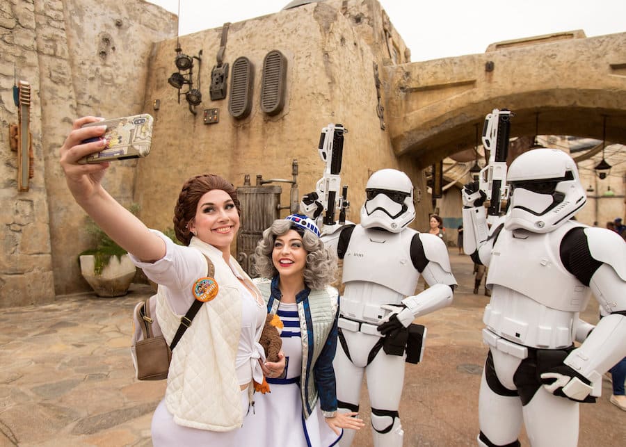 Storm Topper in Star Wars: Galaxy's Edge at Disneyland Park