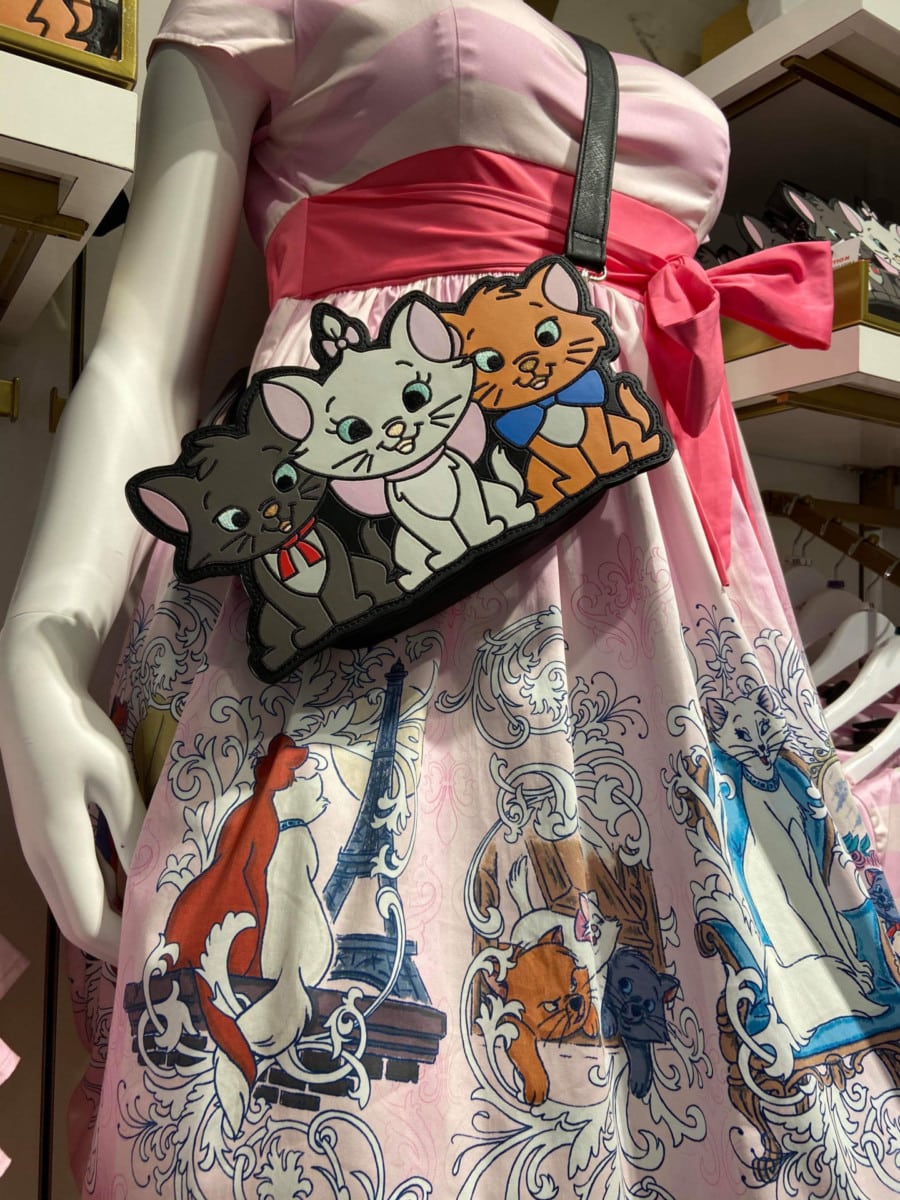 Aristocats dress shop