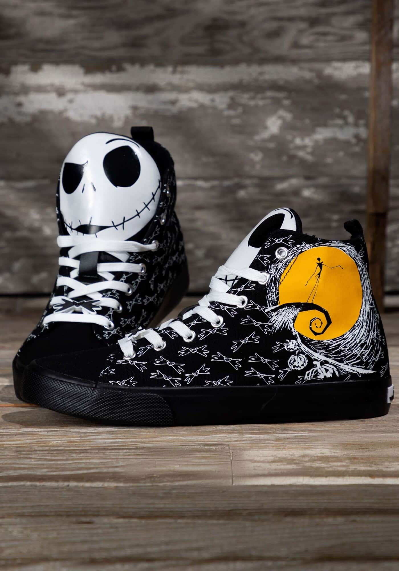 https://www.themainstreetmouse.com/wp-content/uploads/2022/08/nightmare-before-christmas-jack-skellington-shoes-2.jpg