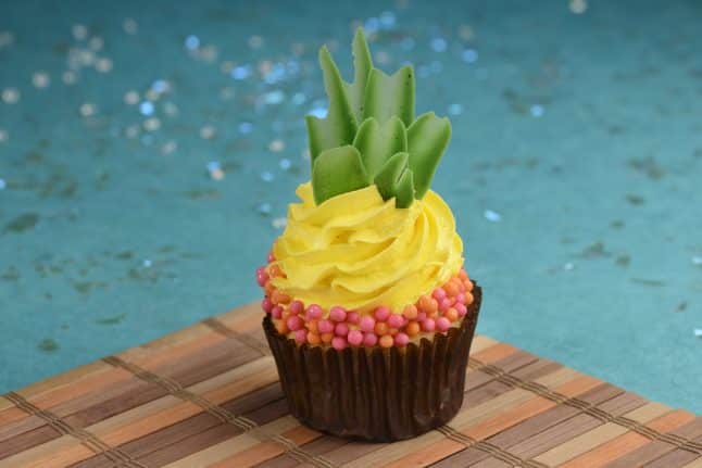 Pineapple Cupcake