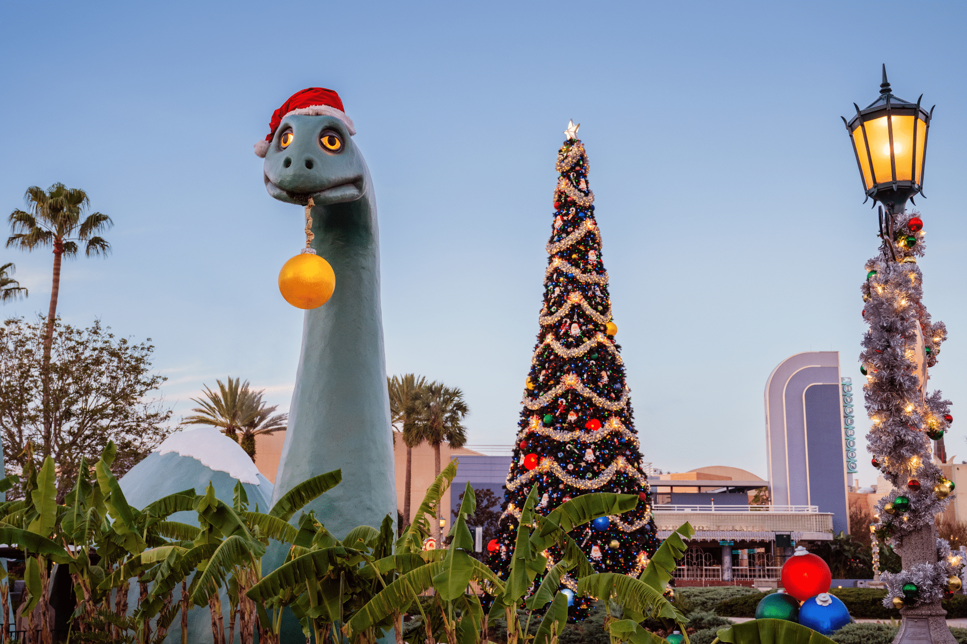 2025 walt disney world holidays disneys hollywood studios