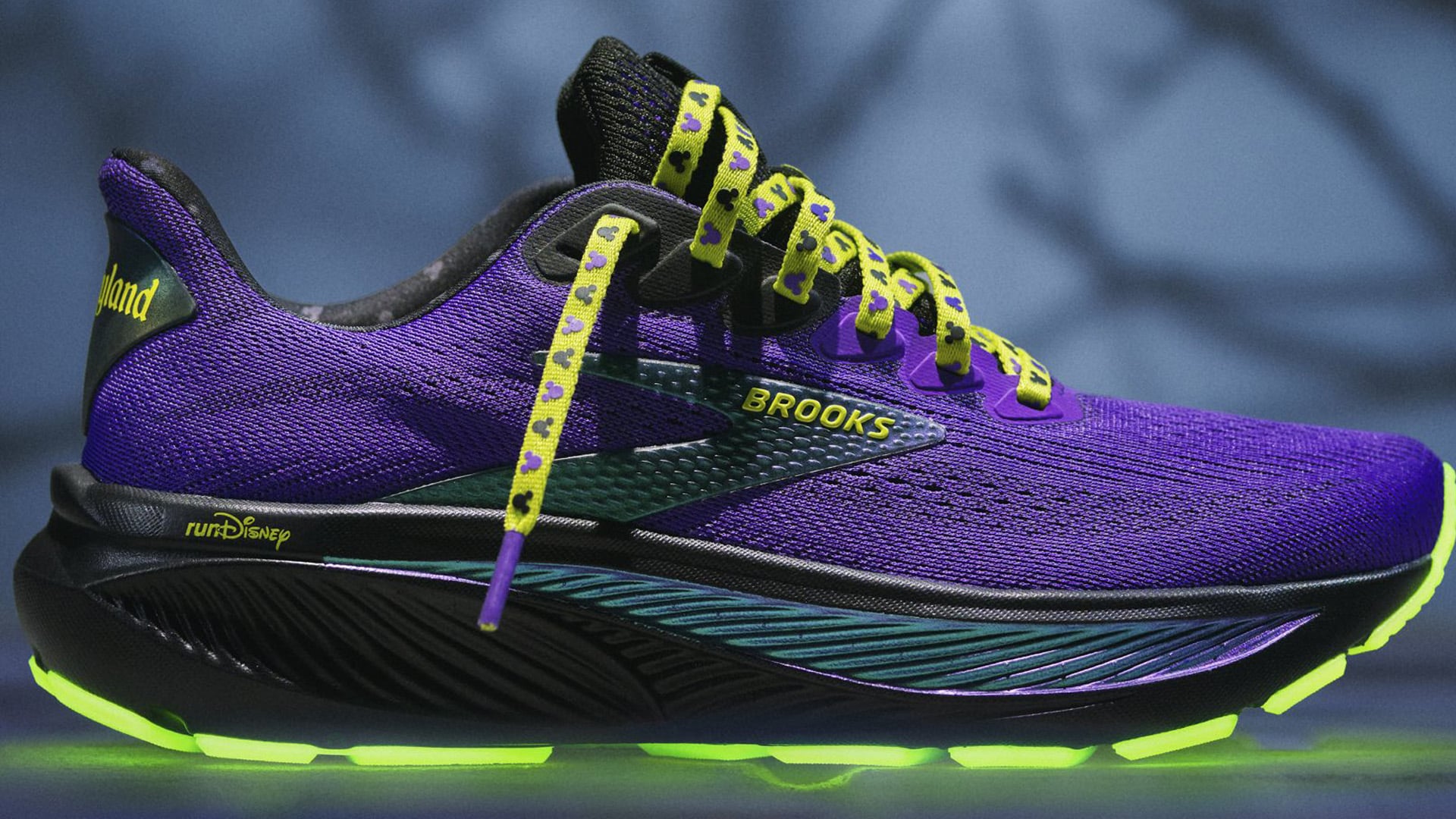 New Halloween Disneyland Brooks Shoes for Race Weekend2