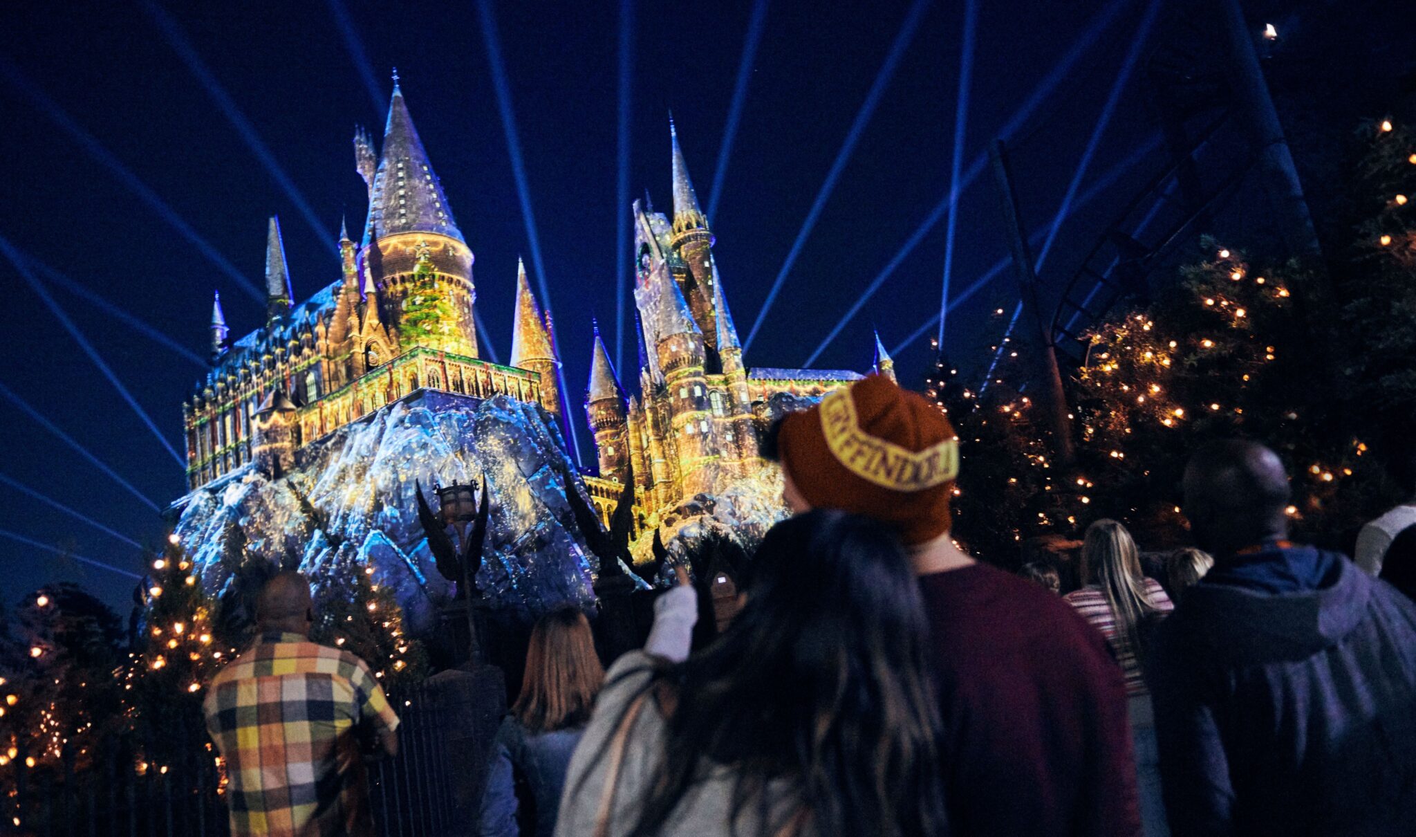 Holidays Return to Universal Orlando Resort Celebrate November 21january 4 with Festive Cheer Across the Park