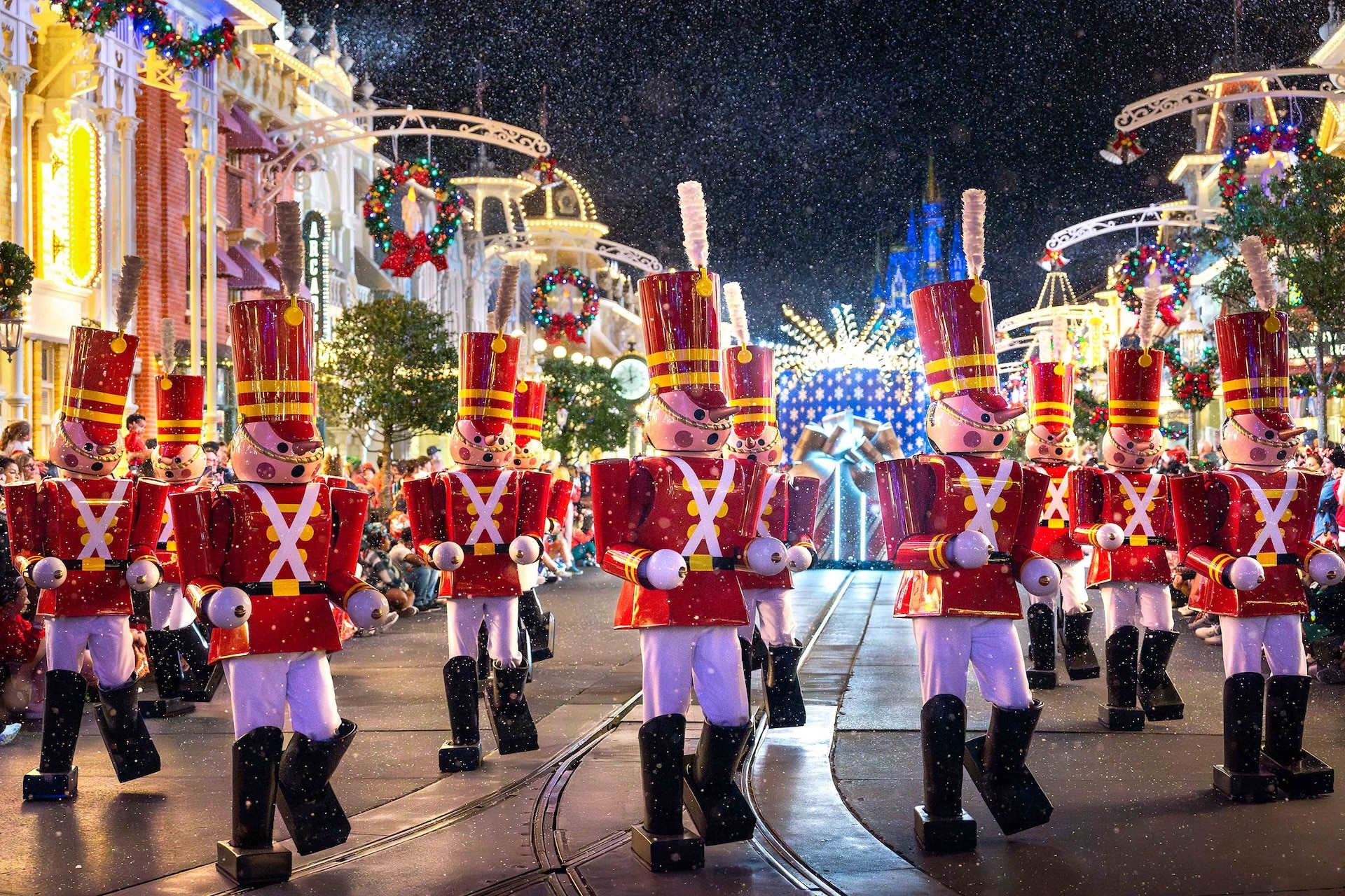 Mickeys Very Merry Christmas Party 2024 16