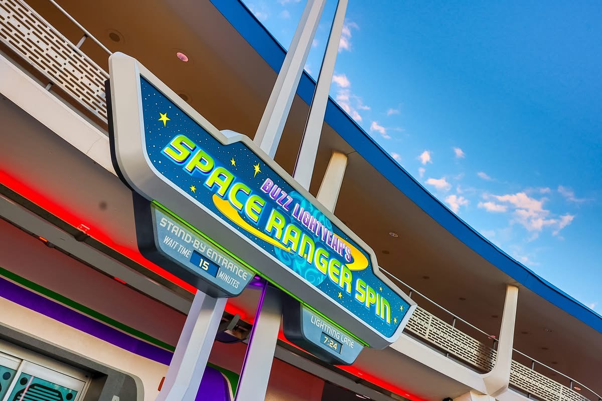 Buzz Lightyear Space Ranger Spin Sign