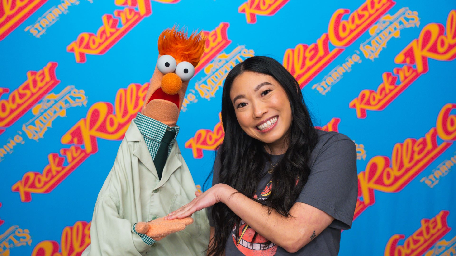AwkwafinawithTheMuppets | The Main Street Mouse Awkwafina with The Muppets