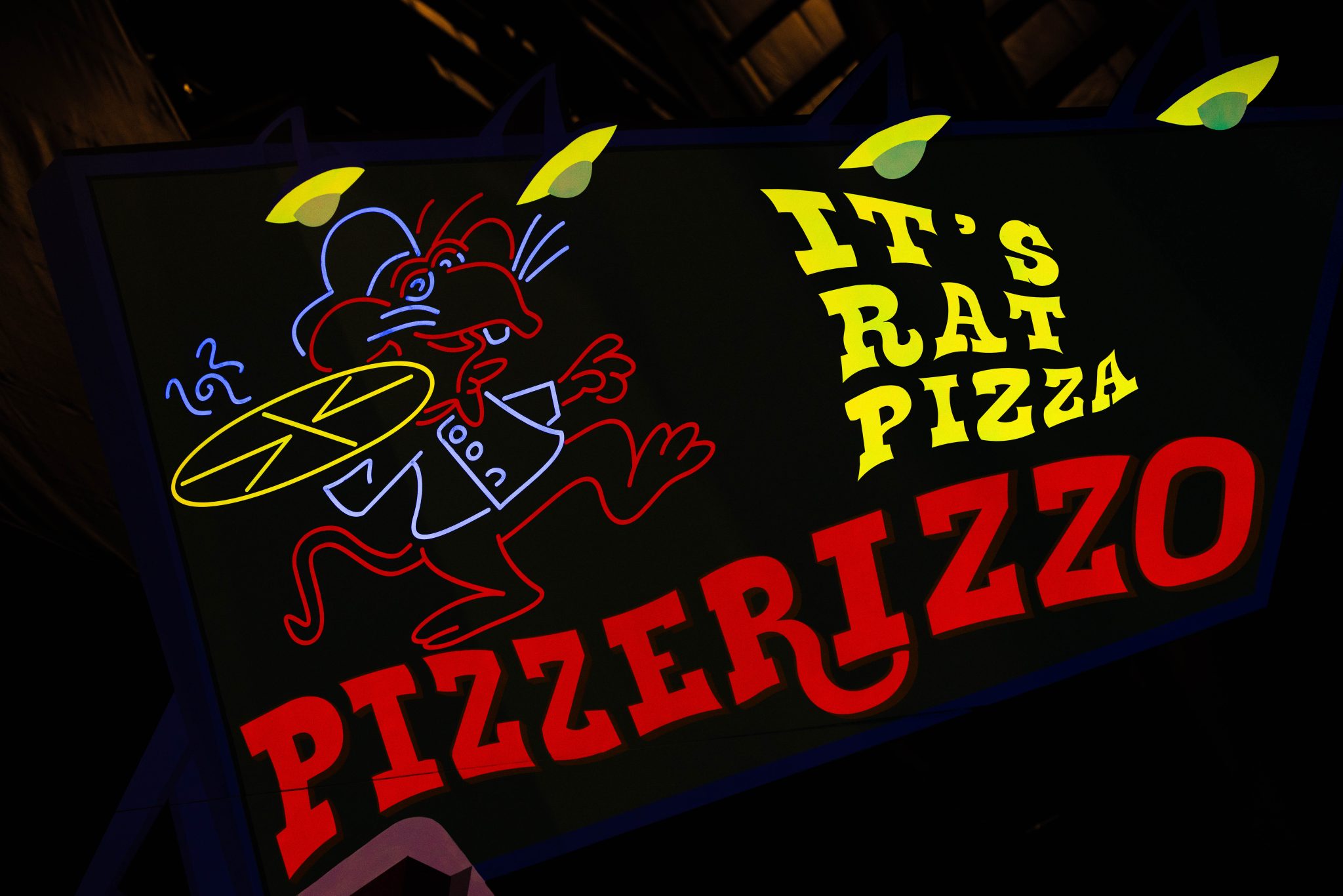 260518OT2MB1582048x1366 | The Main Street Mouse 260518ot 2mb 158 2048x1366