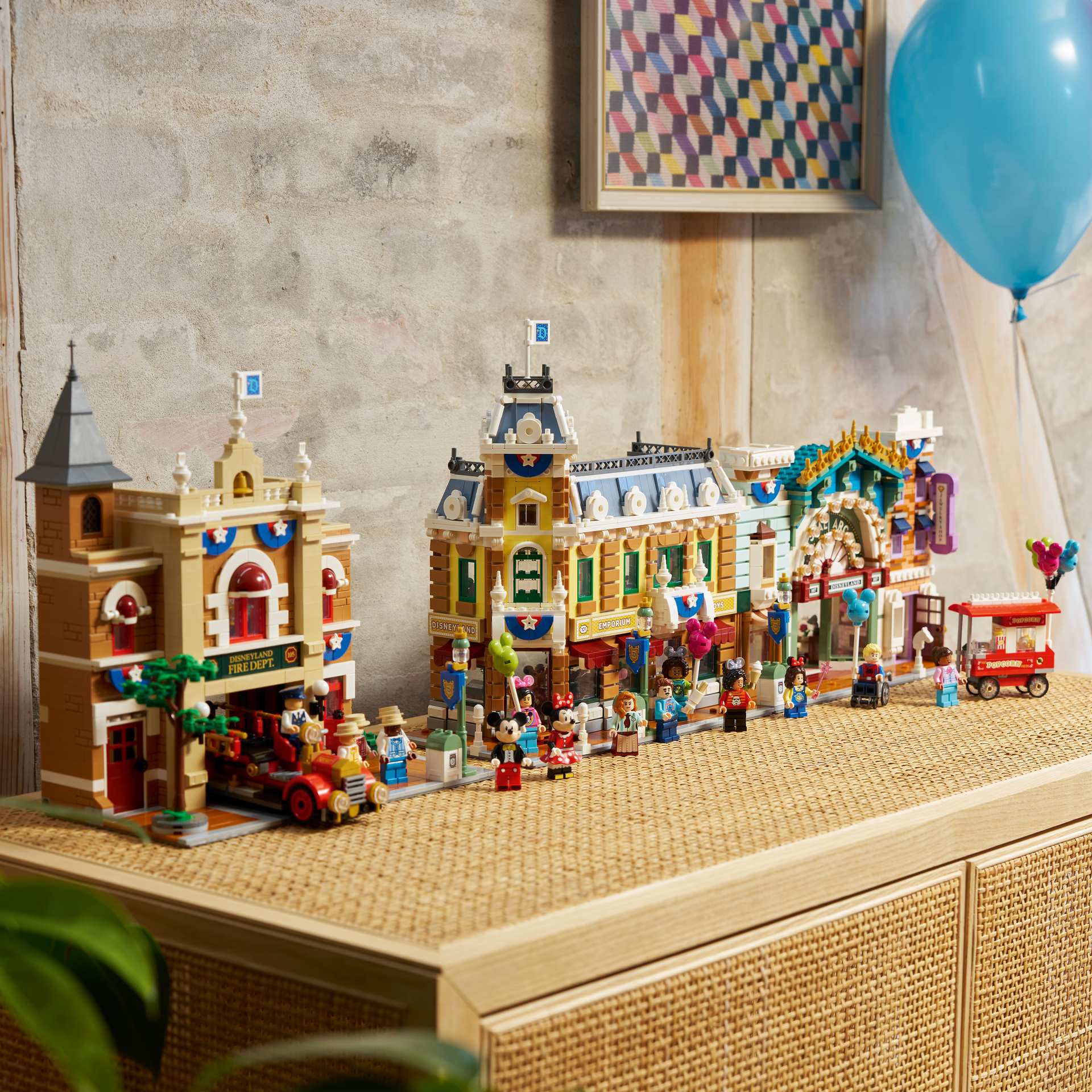 Step Into the Magic The LEGO Group Reveals the New LEGO® | Disney Main Street USA Set | The Main Street Mouse Step into the Magic the Lego Group Reveals the New Lego® | Disney Main Street Usa Set