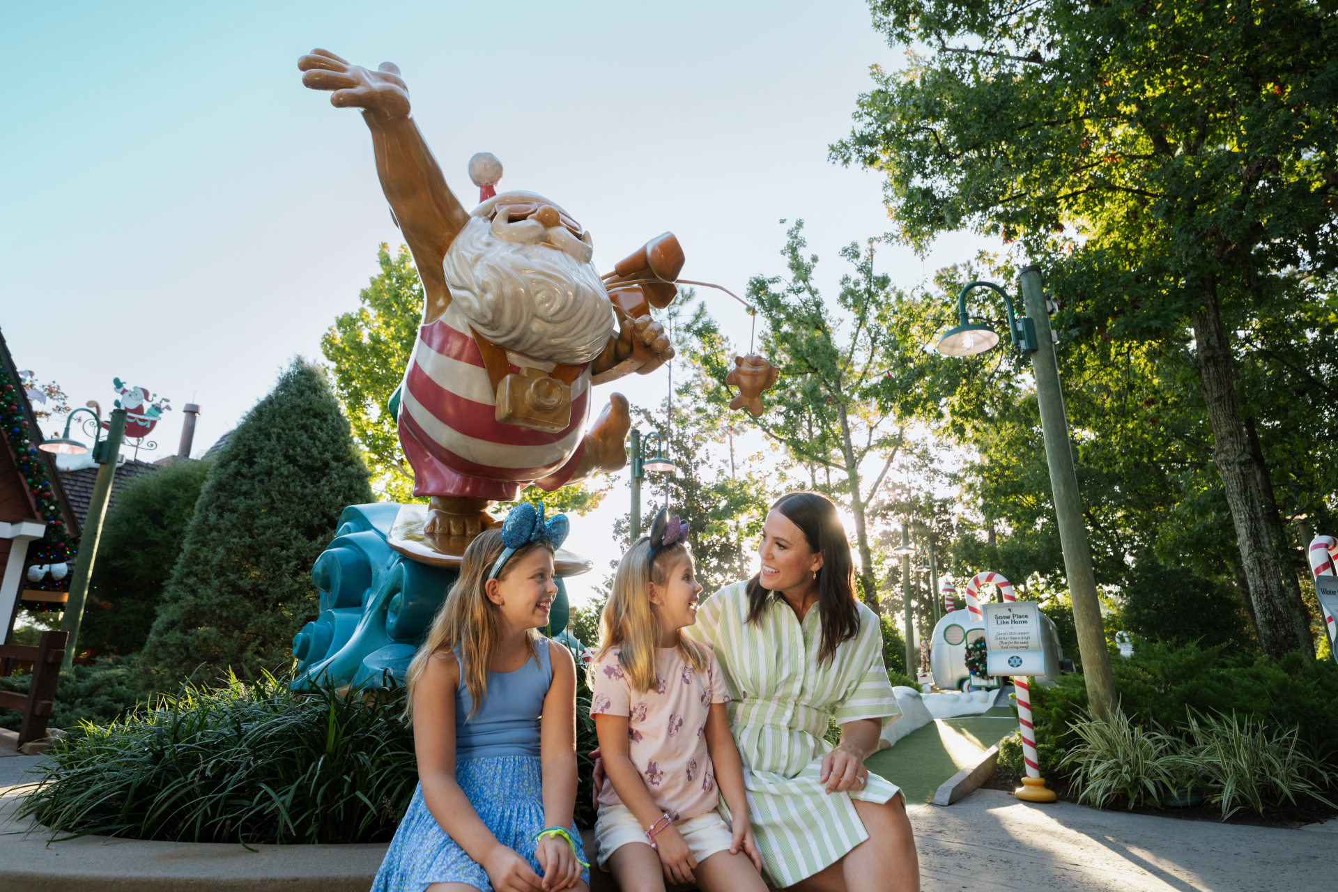 DisneyWorldWinterSummerlandMiniGolf | The Main Street Mouse Disney world winter summerland mini golf