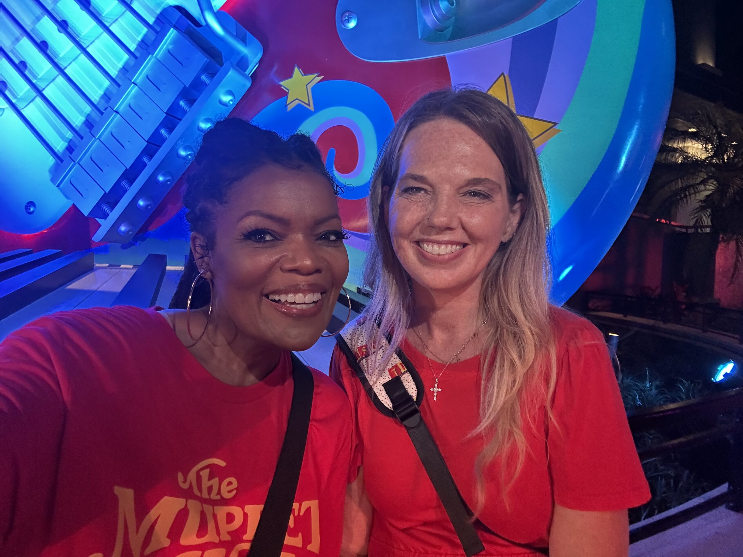 Yvette Nicole Brown and Michele Rock n Roller Coaster Starring the Muppets Event Party | The Main Street Mouse Yvette Nicole Brown and Michele Rock'n' Roller Coaster Starring the Muppets Event Party