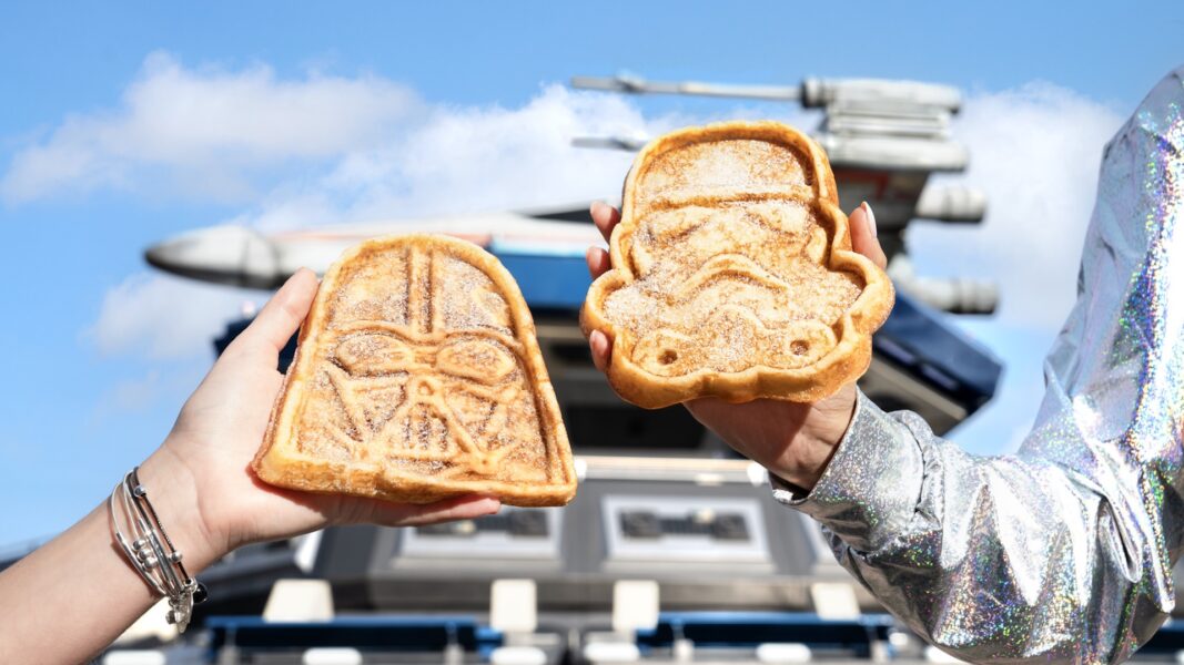 StarWarsWaffles | The Main Street Mouse Star Wars Waffles