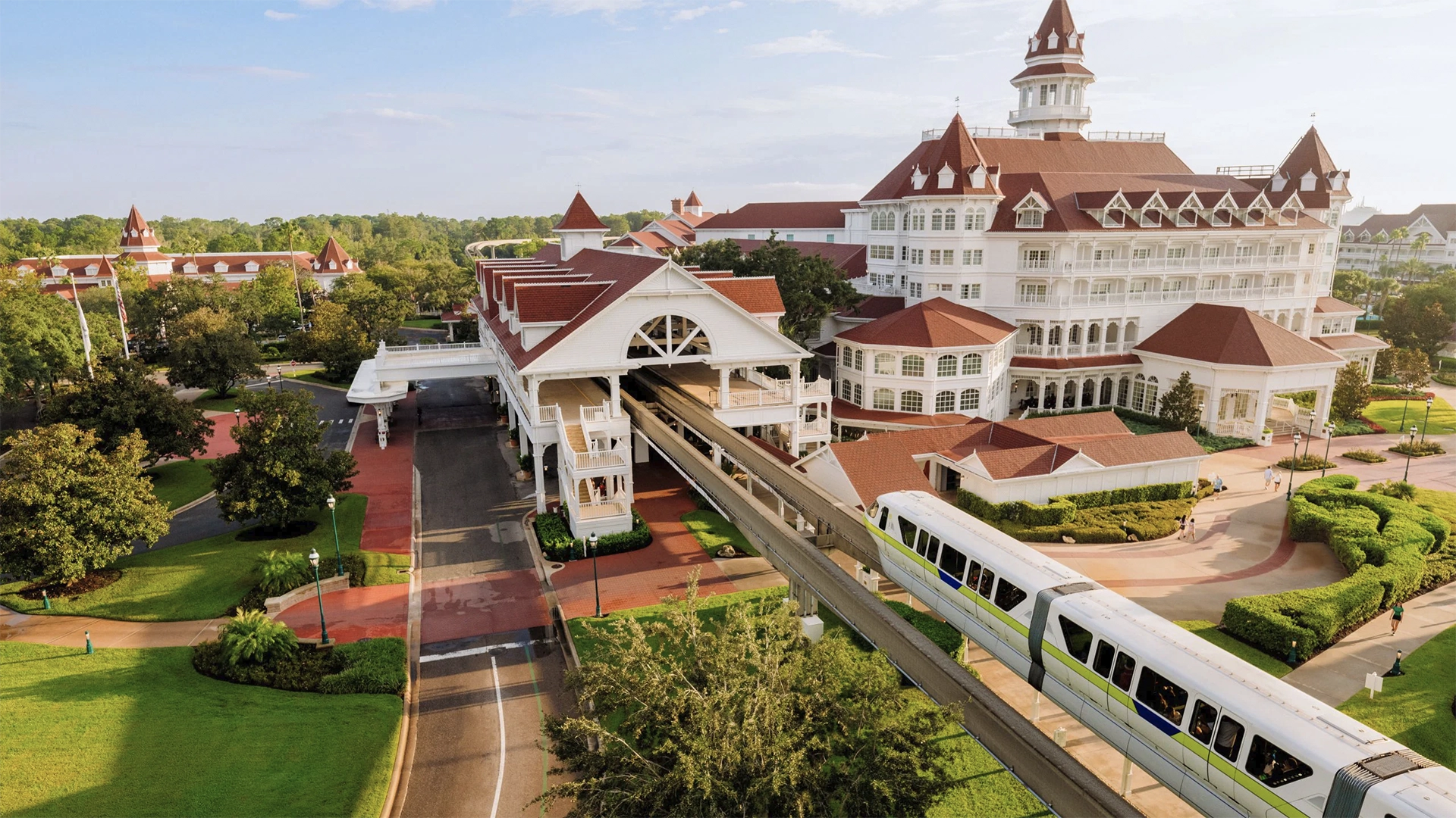 Grand Floridian | The Main Street Mouse Grand Floridian