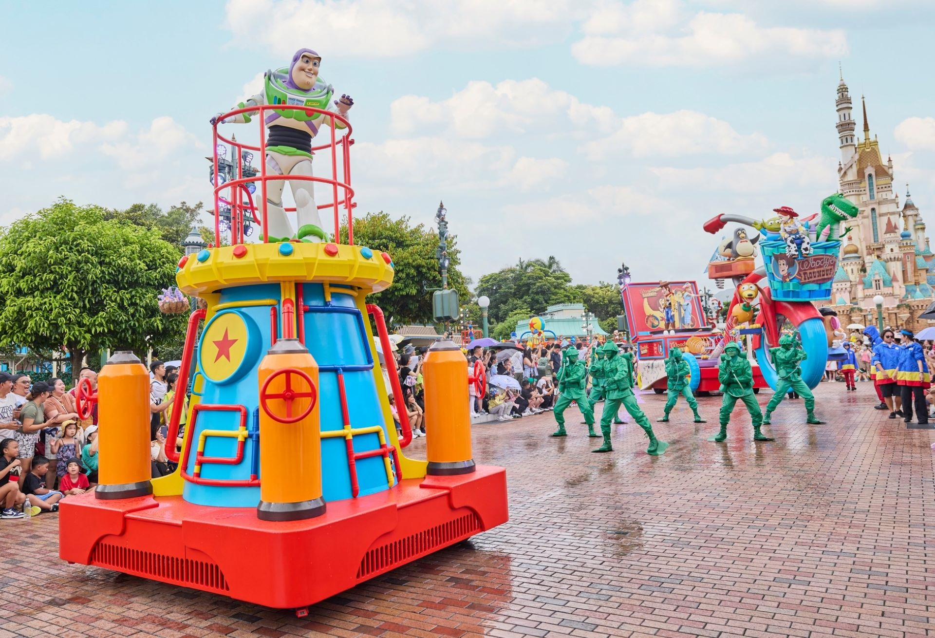 WaterPlayStreetPartyHongKong | The Main Street Mouse Water play street party hong kong