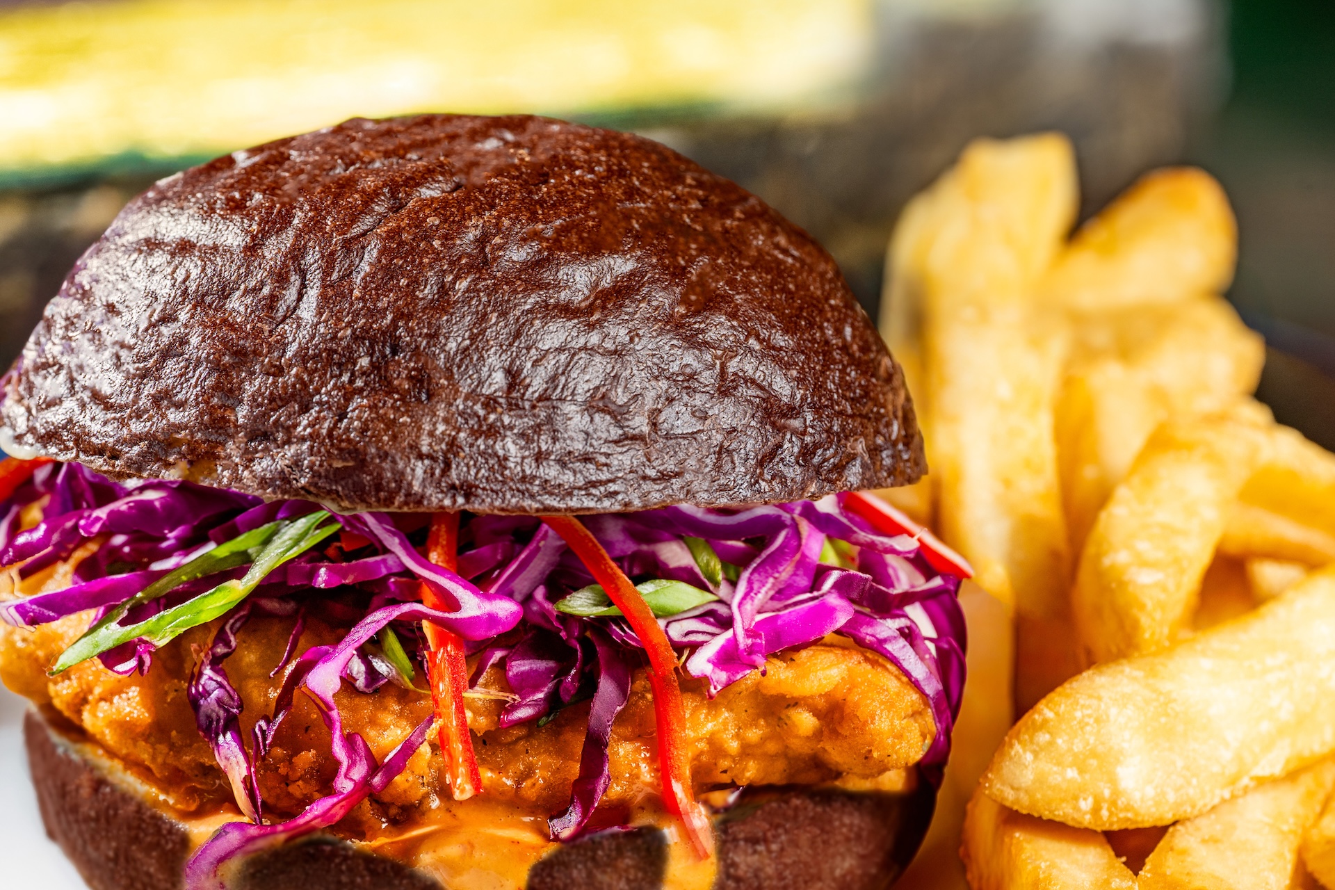 2026WDWMNSSHPFoodieGuideCrispyChickenSandwich | The Main Street Mouse 2026 wdw mnsshp foodie guide crispychickensandwich