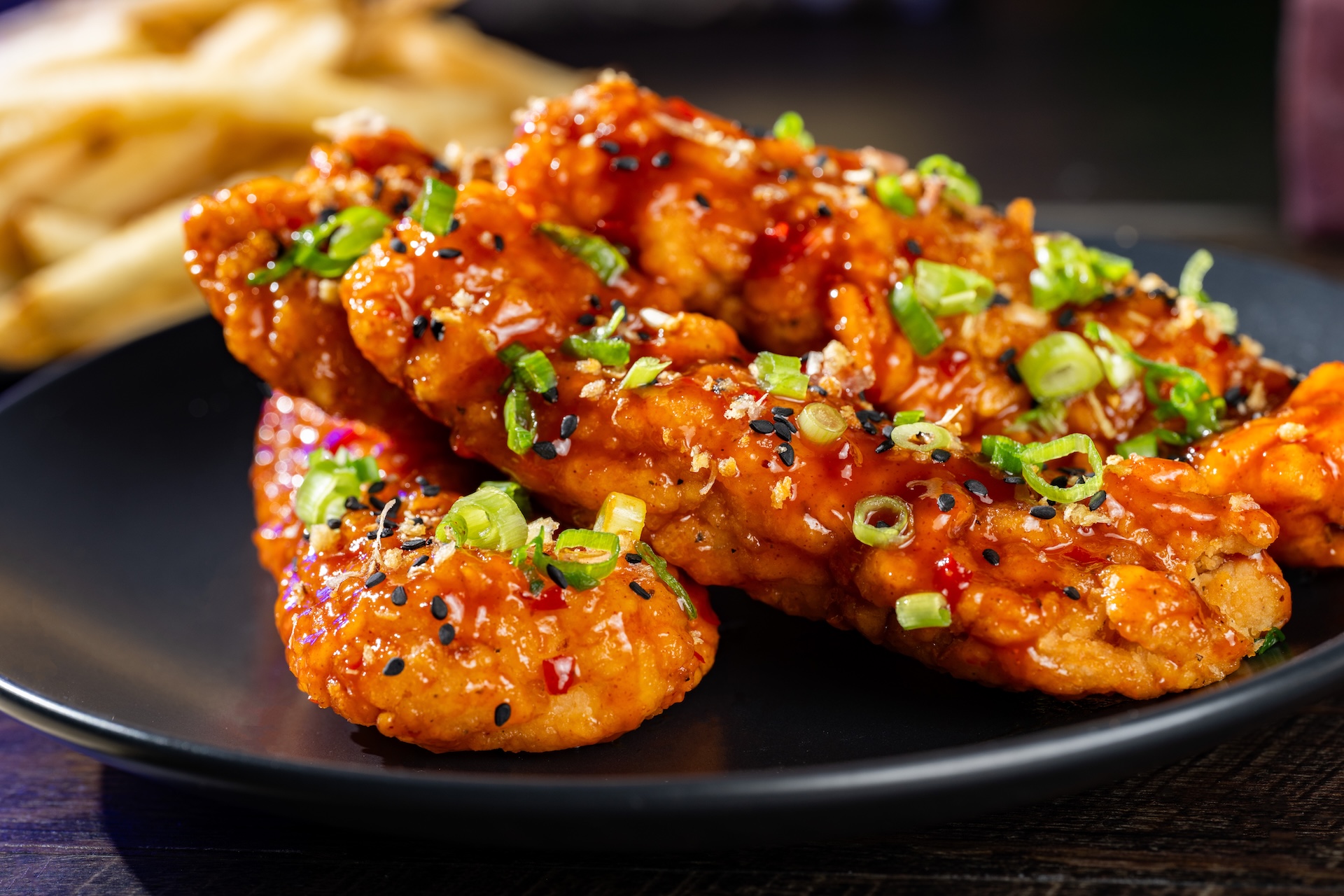 2026WDWMNSSHPFoodieGuideSpicyChickenStrips | The Main Street Mouse 2026 wdw mnsshp foodie guide spicychickenstrips