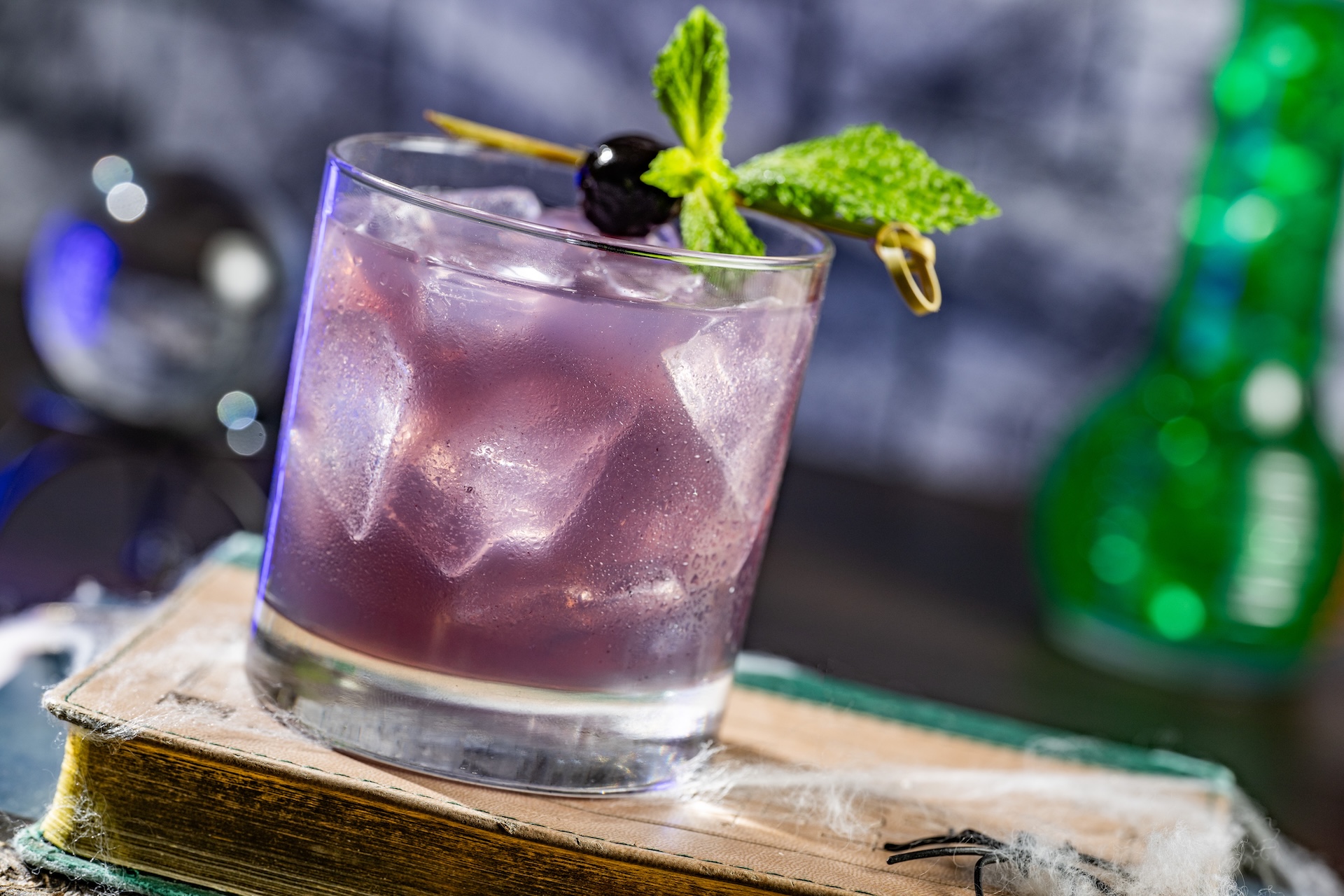 2026WDWMNSSHPFoodieGuideVioletSpecter | The Main Street Mouse 2026 wdw mnsshp foodie guide violetspecter