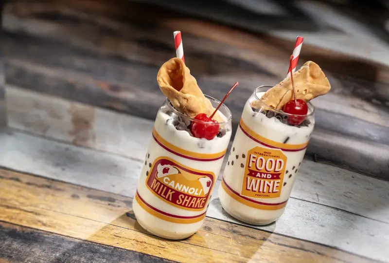 Cannoli Milkshake Epcot | The Main Street Mouse Cannoli Milkshake Epcot