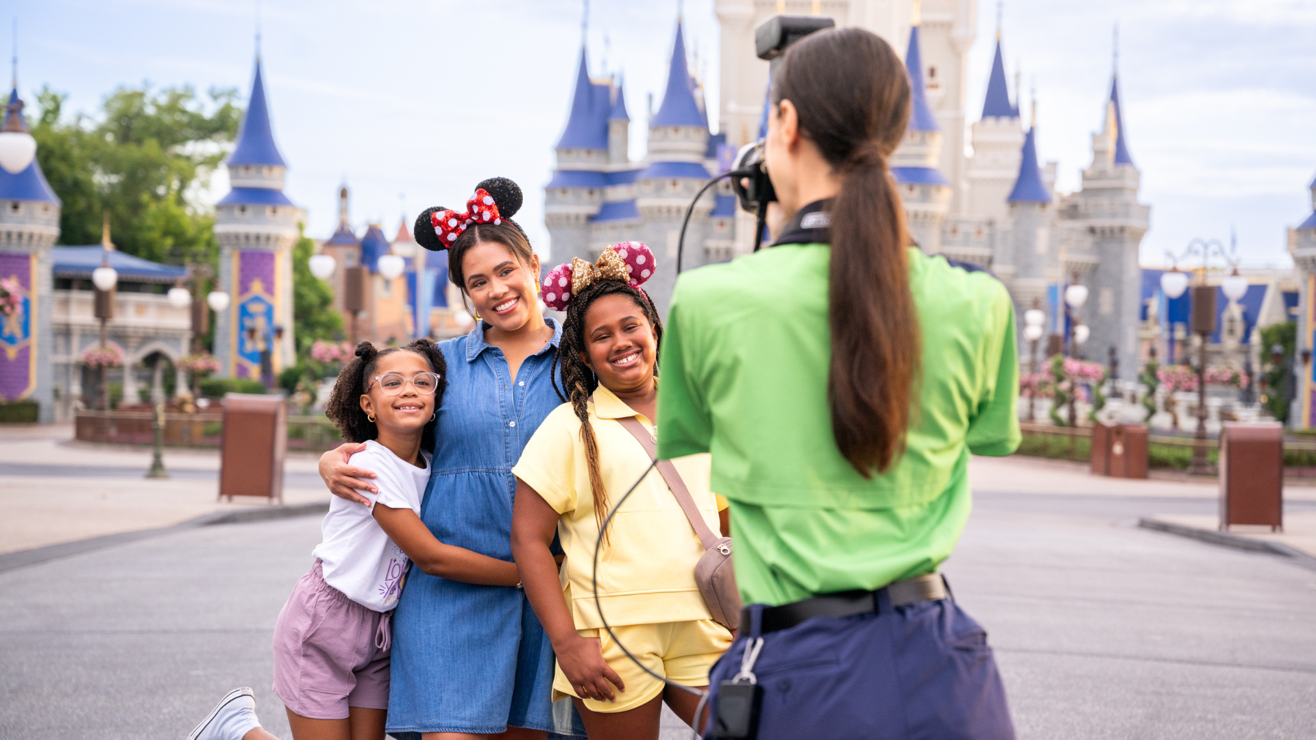 Your Complete Guide to Disney PhotoPass at Walt Disney World | The Main Street Mouse Your Complete Guide to Disney Photopass at Walt Disney World