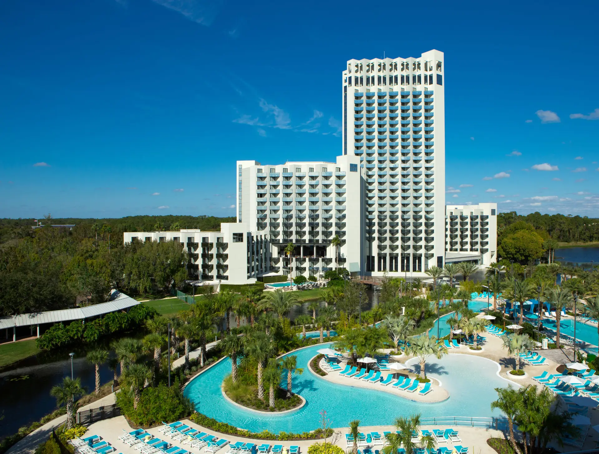HiltonBVPResortExteriorscaled | The Main Street Mouse Hilton bvp resort exterior scaled
