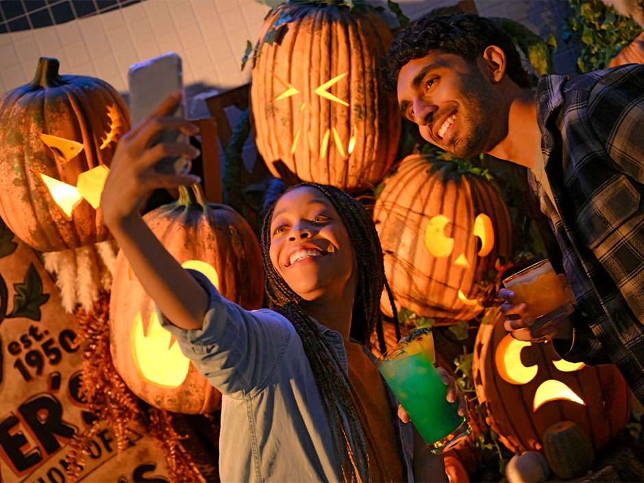 CBBRPumpkinPatchSelfie | The Main Street Mouse Cbbr pumpkin patch selfie