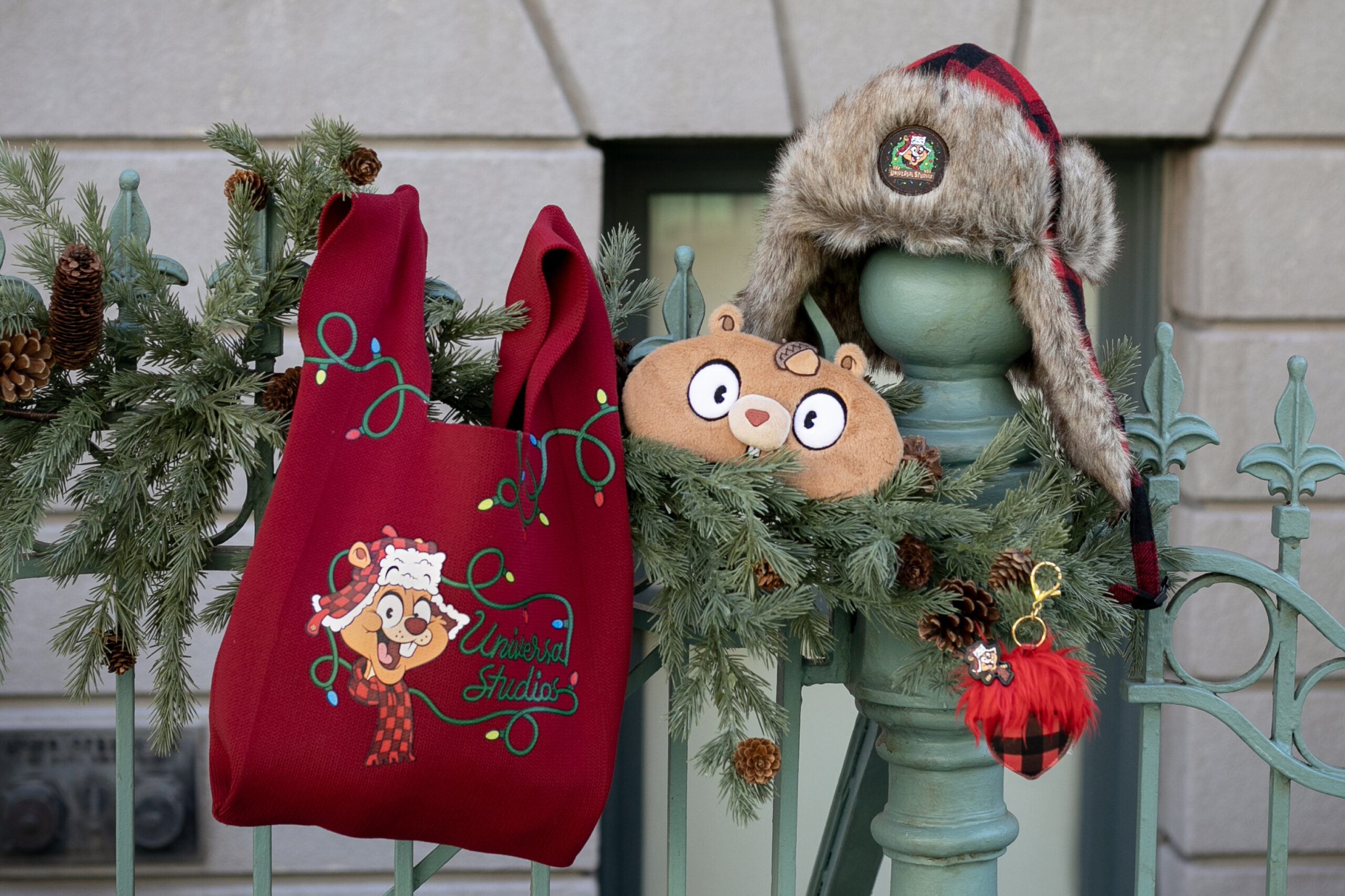 New Earl the Squirrel Merchandise at the Holiday Tribute Store at Universal Studios Florida2
