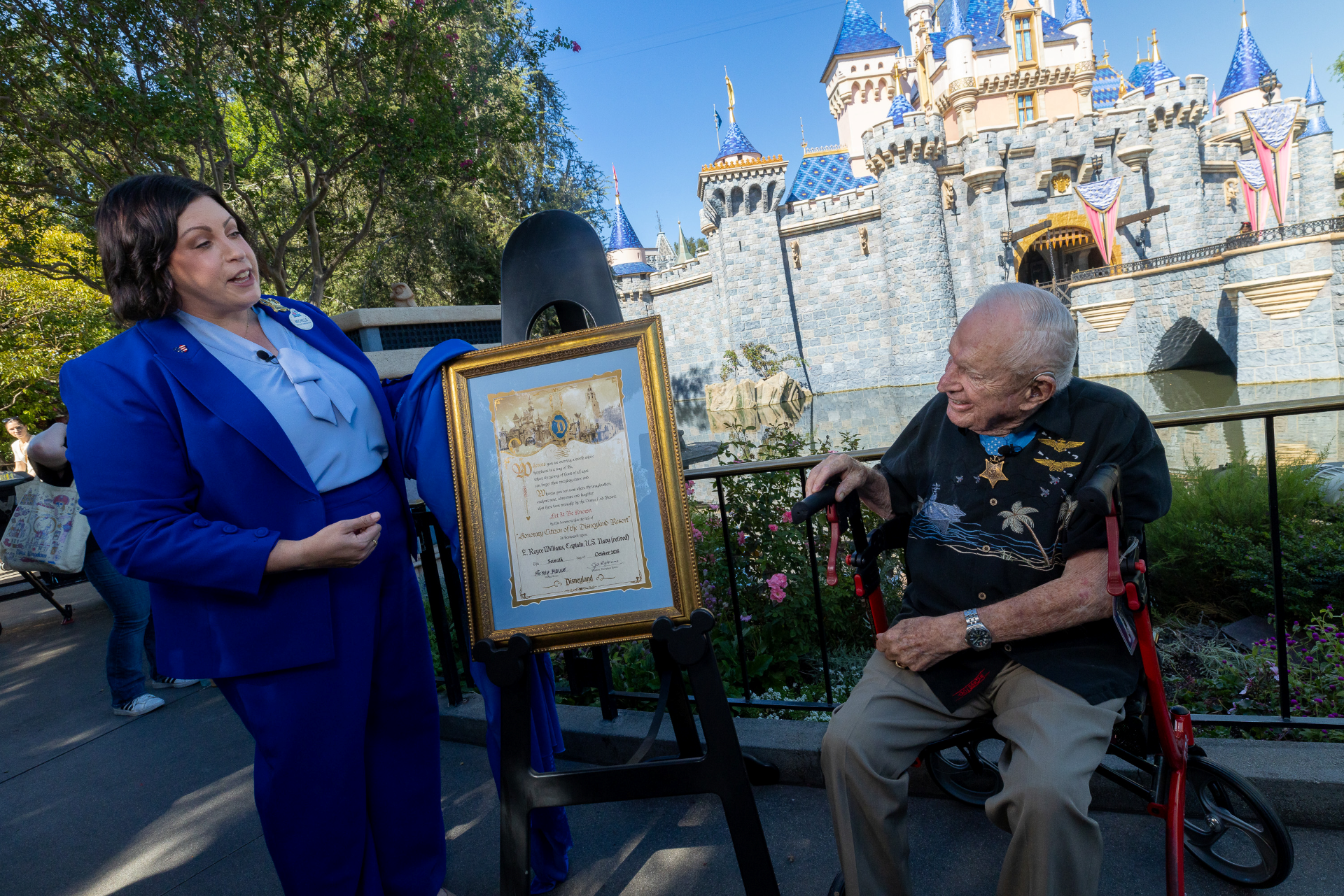 MedalofHonorRecipientDisneyland | The Main Street Mouse Medal of honor recipient disneyland