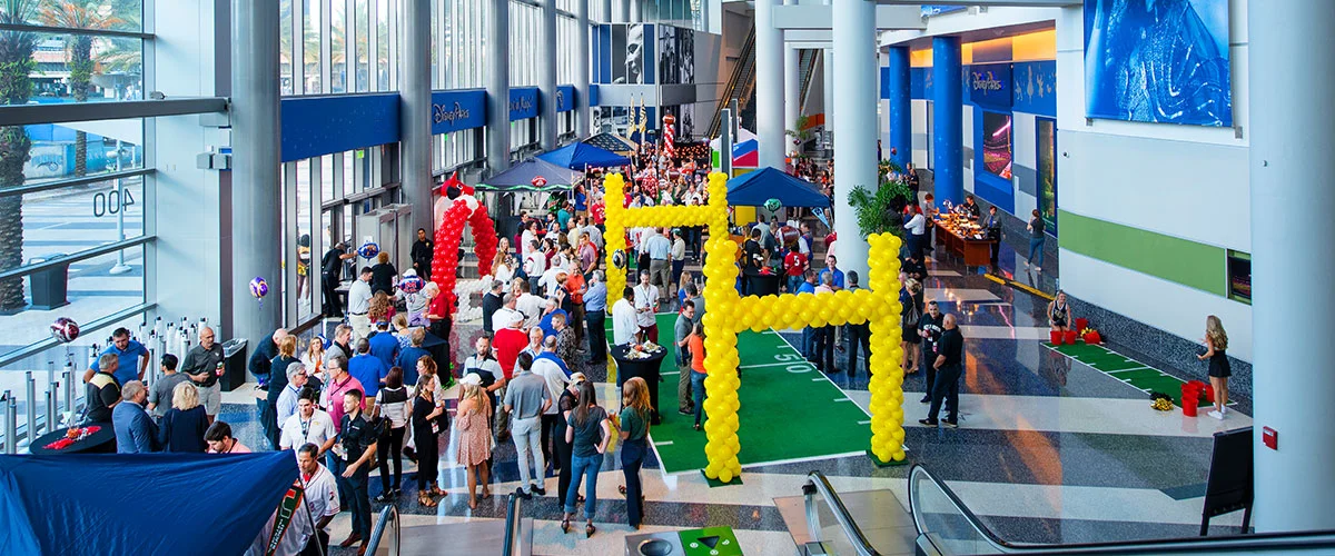 walt disney atrium kia center | The Main Street Mouse Walt Disney Atrium Kia Center